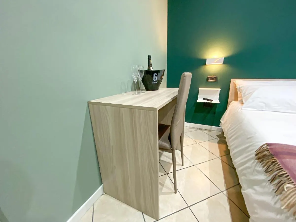 Domus Pisanelli Hotel Naples