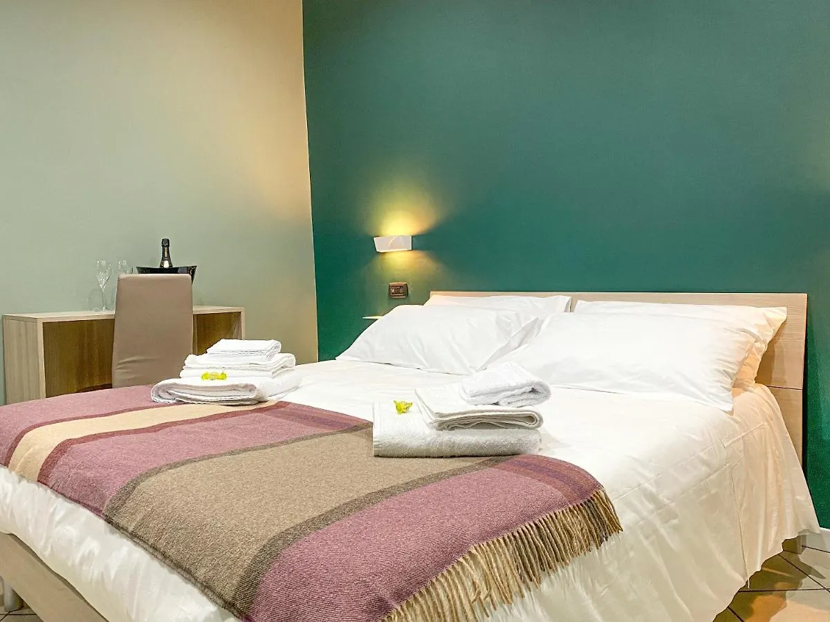 Guest house Domus Pisanelli Hotel Naples