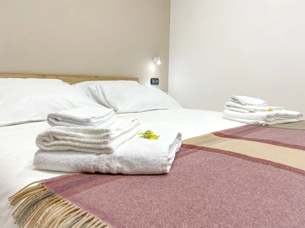 Domus Pisanelli Hotel Naples Italy
